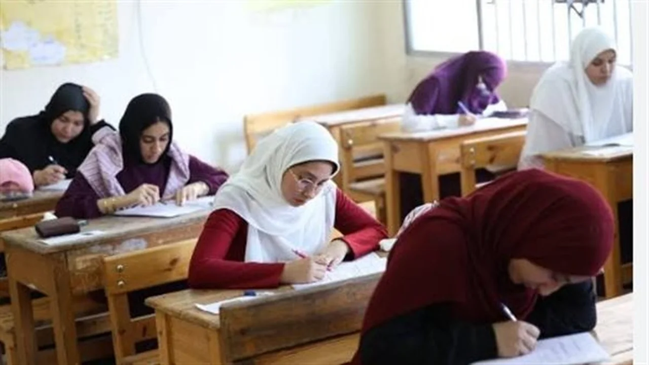 ضبط الامتحانات.. إجراءات جديدة لمكافحة الغش في الثانوية الأزهرية 2026